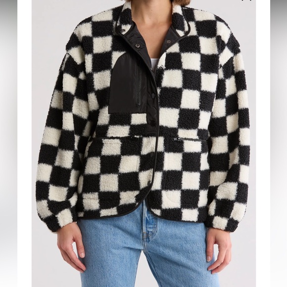 Blu Pepper Jackets & Blazers - BNWOT - PLAID LIGHT WEIGHT FLEECE JACKET